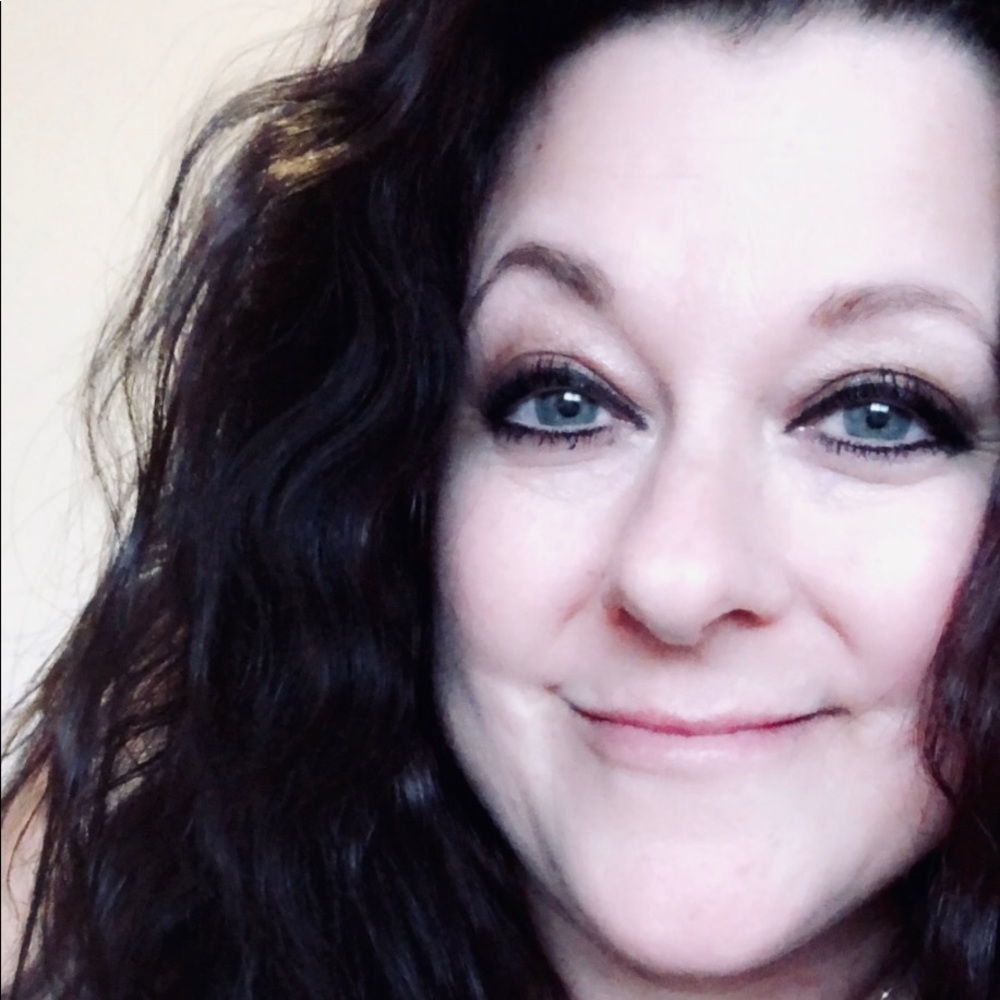 Meet your Posher, Gina